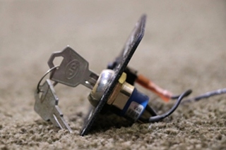 USED CAREFREE 12 VOLT ONE TOUCH KEY & SWITCH PANEL MOTORHOME PARTS FOR SALE