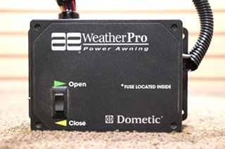 USED DOMETIC 3307916.001 AE WEATHERPRO POWER AWNING CONTROL BOX