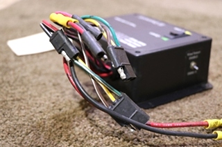 USED DOMETIC AE WEATHERPRO POWER AWNING CONTROL BOX 3307916.001