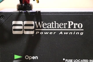 USED DOMETIC AE WEATHERPRO POWER AWNING CONTROL BOX 3307916.001